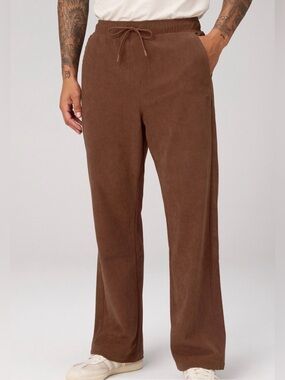 Fabletics The Baggy Club Cord Pant in Hazelnut
